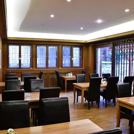 Sola Gratia 招待所